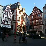 Weinhaus Zum Josefshof Graach