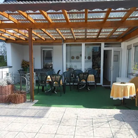 Weinhaus Zum Josefshof 3* Graach
